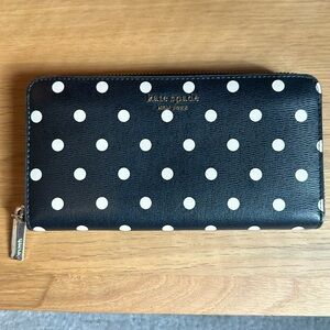 Kate Spade Polka Dot Zip Wallet